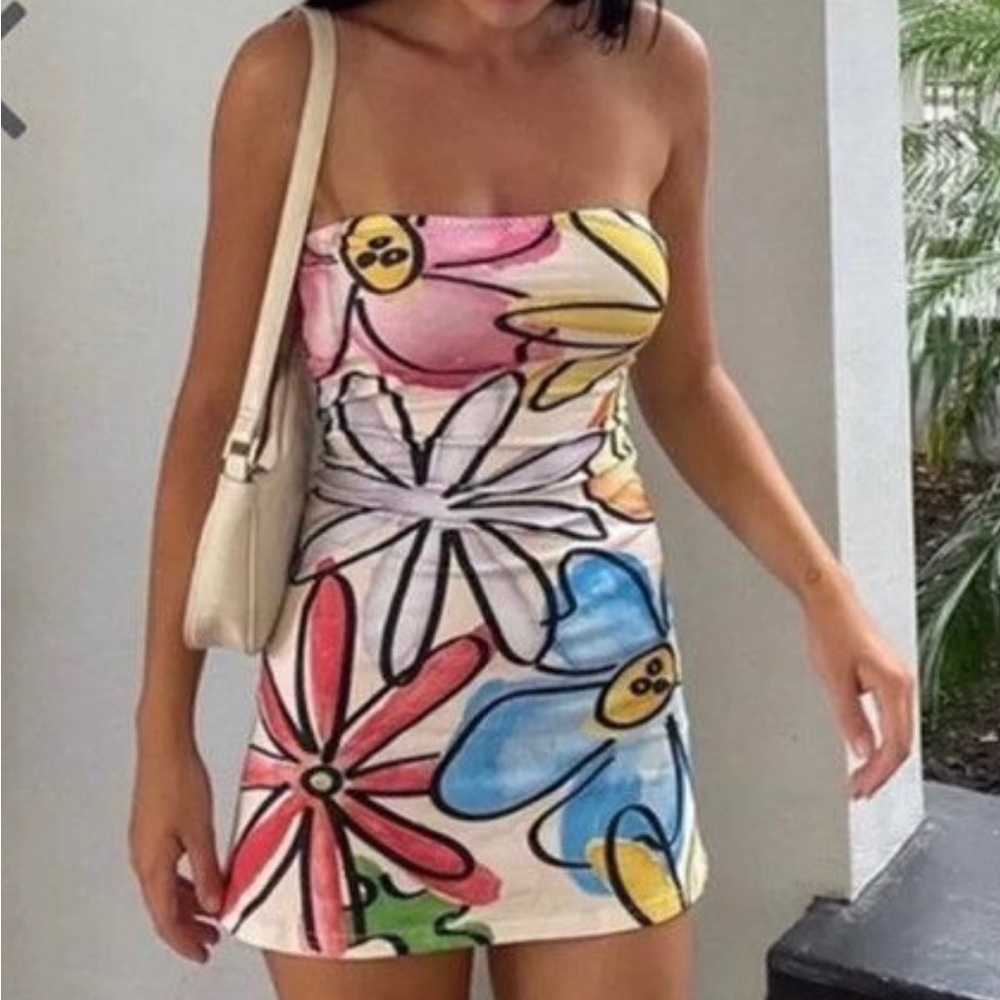 VRG Girl strapless dress